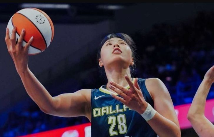 WNBA, 佩奇, 成为李月汝