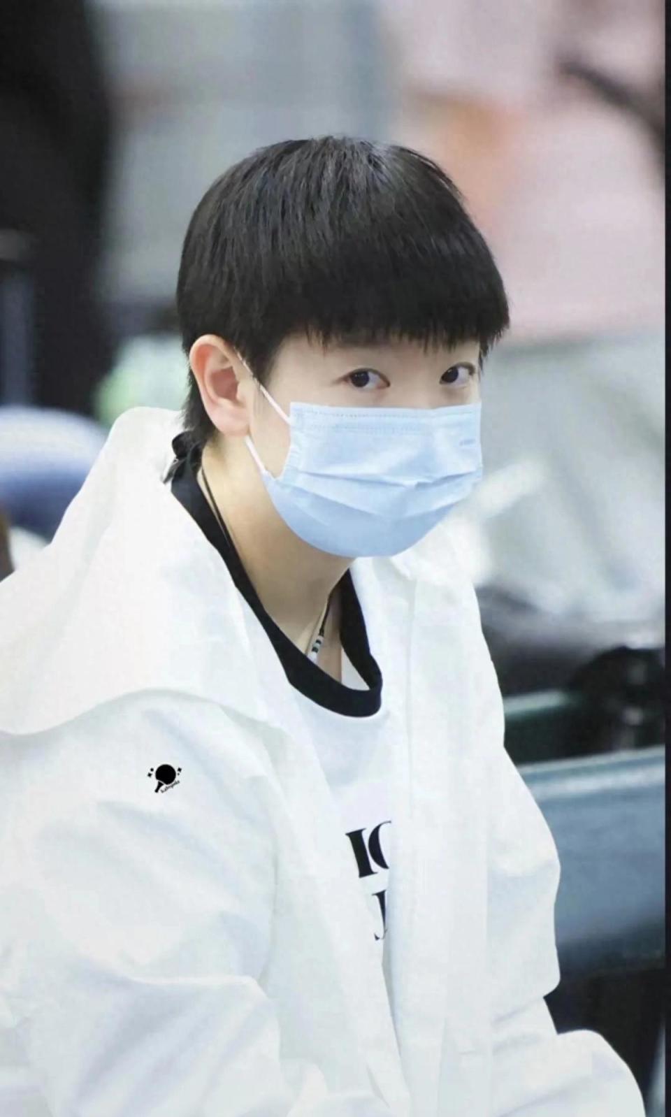 inews, Blhfs, 主办方的青