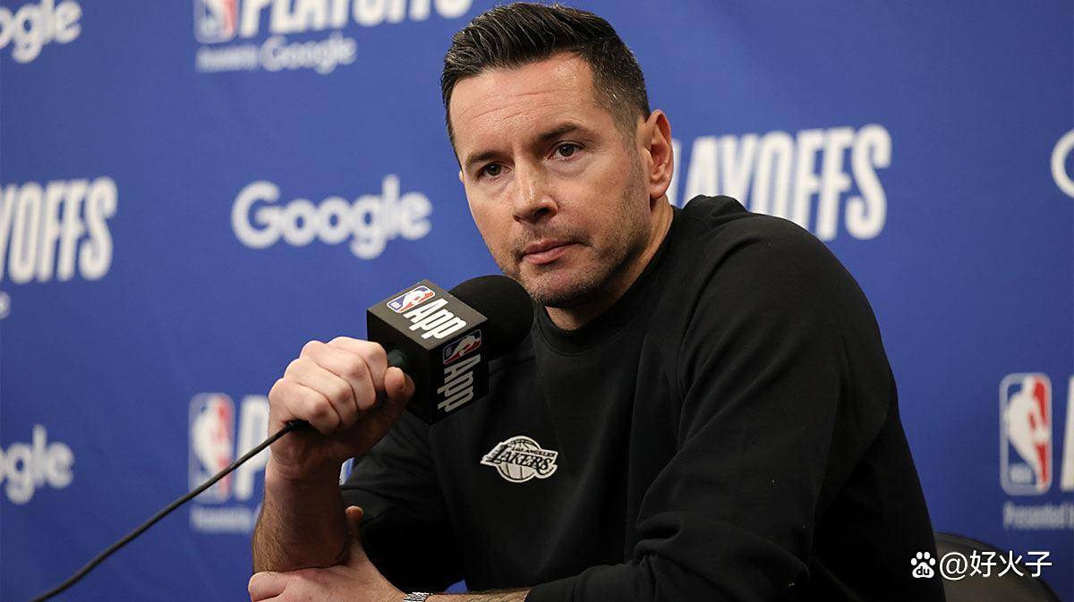 他们组成的, image, 士队的季前 他们组成的, image, 士队的季前