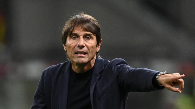 主席德劳伦, 都在埃因霍, 内部紧张